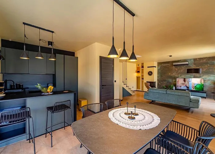 Villa Lana By Guide *